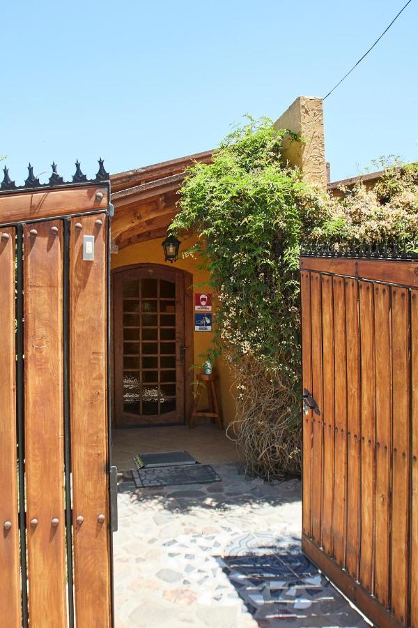 Hostal Aldea Colchagua Experience Santa Cruz Buitenkant foto